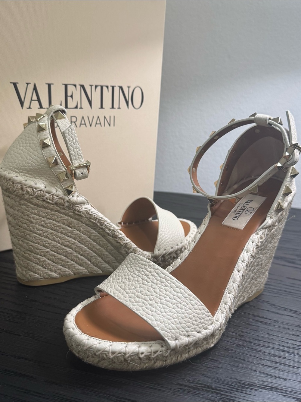 Valentino Garavani Rockstud Espadrille Wedge Sandals Ivory 37 - Picture 3 of 8